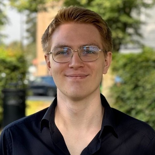 SEO Byrå Adrian Fjeld Hansen SEO konsulent Synlighet på Google SEO ekspert